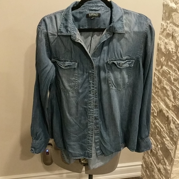 🔥2 for $30 Soft Buffalo Jean shirt